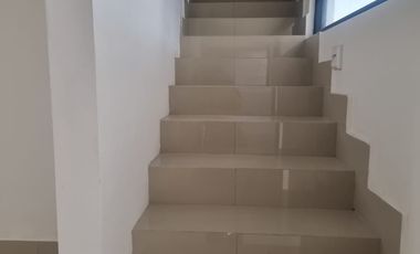 RENTA CASA CARRETERA NACIONAL MTY PRIVADA DALIA