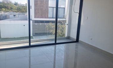 RENTA CASA CARRETERA NACIONAL MTY PRIVADA DALIA