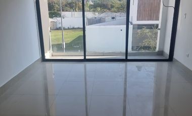 RENTA CASA CARRETERA NACIONAL MTY PRIVADA DALIA