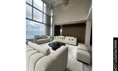 Casa en Venta Sector Las Palmas - Poblado