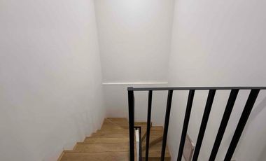 Rumah Mewah 2 Lantai Termurah di Limo Kota Depok, Full Furnished Lokasi Strategis.
