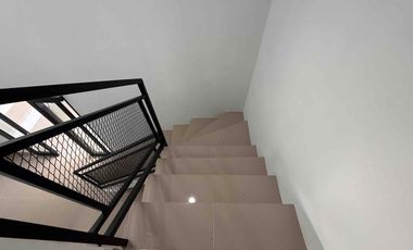 Rumah Modern 2 Lantai di Limo Cinere, Kota Depok. Lokasi Strategis & Nempel Jakarta Selatan.