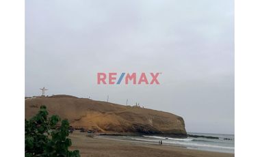 Vendo Casa De 03 Pisos En Balneario Playa De Puerto Chico Barranca