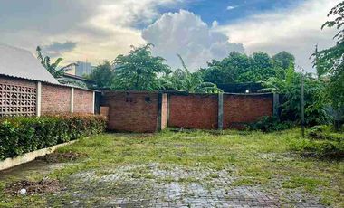 Disewakan Tanah & Bangunan Ex Cafe, Cocok untuk Resto, Cafe, Toko & Produksi Roti, Gallery Dll, Di Cilenggang, Serpong BSD, Tangerang Selatan