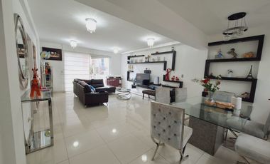 Vendo Departamento Duplex En Zona Residencial Exclusiva De Santiago De Surco