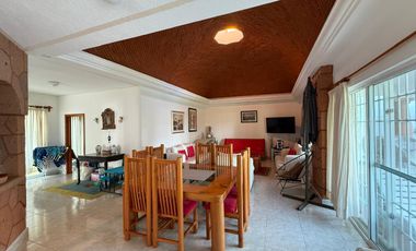 CASA EN VENTA EN FRACCIONAMIENTO LOMAS DE COCOYOC MORELOS