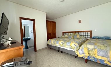 CASA EN VENTA EN FRACCIONAMIENTO LOMAS DE COCOYOC MORELOS