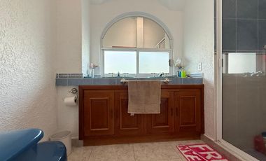 CASA EN VENTA EN FRACCIONAMIENTO LOMAS DE COCOYOC MORELOS