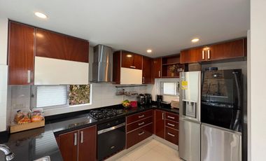 VENDO CASA PINARES DE CHIA