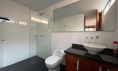 VENDO CASA PINARES DE CHIA