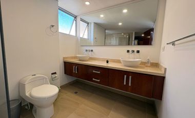 VENDO CASA PINARES DE CHIA