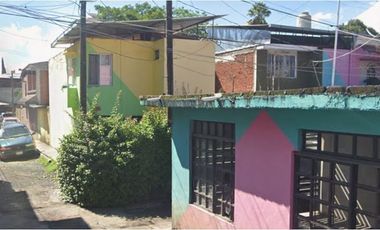 COHC (EMB) CASA EN VENTA DE CONTADO EN AGUACATES MICHOACAN