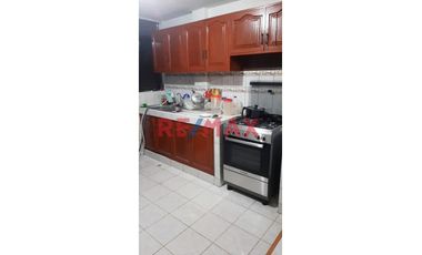 Vendo Local Comercial - Casa 03 Pisos Mas Aires En Santiago De Surco