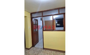 Vendo Local Comercial - Casa 03 Pisos Mas Aires En Santiago De Surco