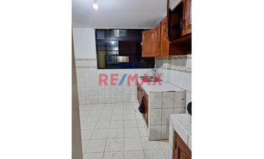 Vendo Local Comercial - Casa 03 Pisos Mas Aires En Santiago De Surco