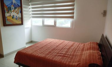 En Alquiler Departamento Amoblado de 3 dormitorios en Los Ceibos