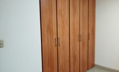 En Alquiler Departamento Amoblado de 3 dormitorios en Los Ceibos