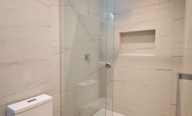 Casa en venta, acabados premium LOMAS ANGELOPOLIS