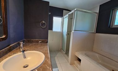 LAS CAÑADAS COTO LA NORIA CASA EN VENTA PARA REMODELAR A CAMPO DE GOLF