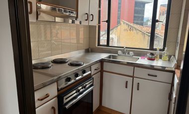 EDIFICIO EN CHAPINERO - 3 APTOS Y 2 OFICINAS - ARRIENDO HOY, DESARROLLO MANANA!