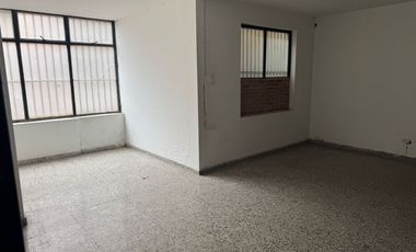 EDIFICIO EN CHAPINERO - 3 APTOS Y 2 OFICINAS - ARRIENDO HOY, DESARROLLO MANANA!