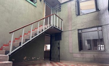 EDIFICIO EN CHAPINERO - 3 APTOS Y 2 OFICINAS - ARRIENDO HOY, DESARROLLO MANANA!
