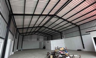 Alquiler de oficinas y bodega