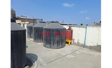 Vendo Casa Ideal Para Inversionistas, Buena Ubicacion En Ate