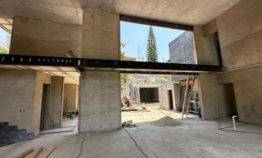 LAS CAÑADAS OPORTUNIDAD CASA EN VENTA OBRA GRIS CON SÓTANO DE 500M2