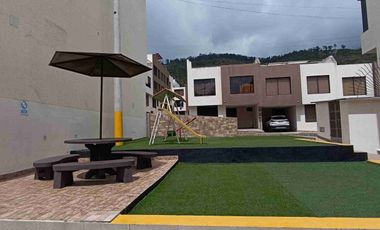 ARRIENDO DEPARTAMENTO 2 DORMITORIOS PUSUQUI