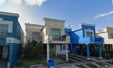 Casa en Venta en C. C. Duque de Pastrana, Quinta Real, 87345 Heroica Matamoros, Tamps., México