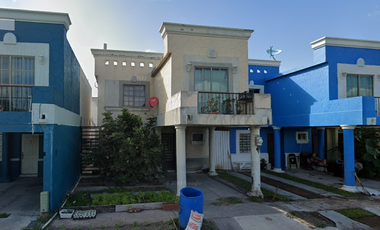 Casa en Venta en C. C. Duque de Pastrana, Quinta Real, 87345 Heroica Matamoros, Tamps., México