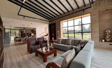 Casa en Arriendo en Altos de Palmas Poblado, Medellin Antioquia