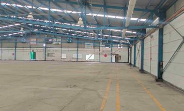 Nave en Renta dentro de Parque Industrial con Vigilancia de 2000 M2