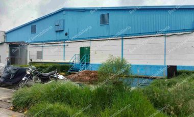 Nave en Renta dentro de Parque Industrial con Vigilancia desde  1652M2 hasta 2200 M2  Transformador Instalado