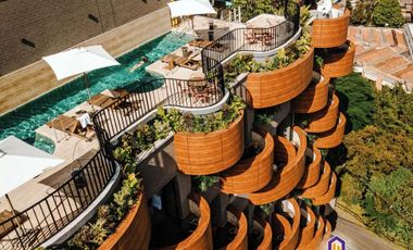 Oficina en venta. Medellín, El Poblado, Manila