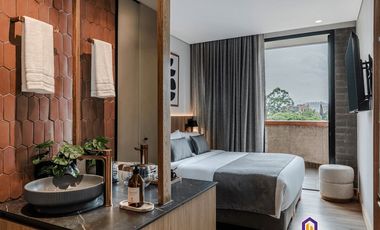 Oficina en venta. Medellín, El Poblado, Manila