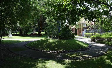 VENDO EN HUEROS DE MIACATLAN ESPECTACULAR PROPIEDAD DISEÑADA PARA QUIENES BUSCAN TRANQUILIDAD, PRIVACIDAD