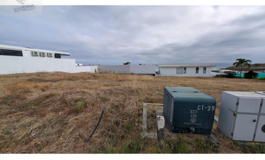 Venta de Terreno en Urbanización Mrina Blue, Manta, Manabí, Ecuador