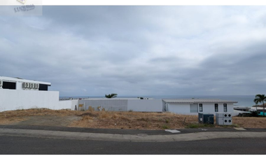 Venta de Terreno en Urbanización Mrina Blue, Manta, Manabí, Ecuador
