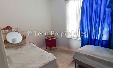 Leon Propiedades vende hermosa parcela en Maria Pinto.