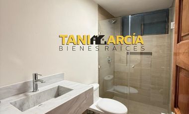 Vendo Bella Casa en esquina remodelada, en Fortín.