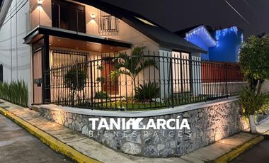 Vendo Bella Casa en esquina remodelada, en Fortín.