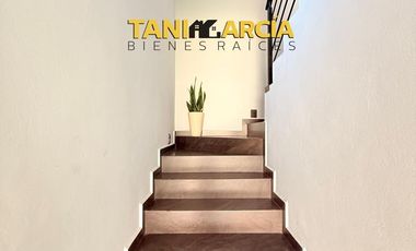 Vendo moderna casa en esquina en Fortín muy buena iluminación!!