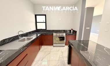 Vendo moderna casa en esquina en Fortín muy buena iluminación!!