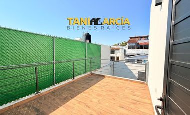 Vendo moderna casa en esquina en Fortín muy buena iluminación!!
