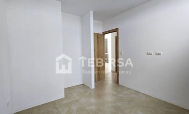 Venta de Departamento de 3 Dormitorios en 3er Piso y Parqueo - Salinas, Sector San Lorenzo