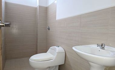 Venta de Departamento de 3 Dormitorios en 3er Piso y Parqueo - Salinas, Sector San Lorenzo