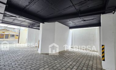 Venta de Departamento de 3 Dormitorios en 3er Piso y Parqueo - Salinas, Sector San Lorenzo