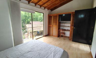 Casa Amoblada en Arriendo en Loma del Atravesado Envigado Antioquia